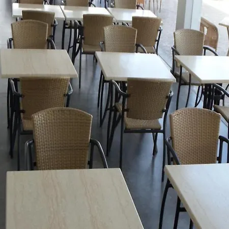 Ξενοδοχείο Recife 2*