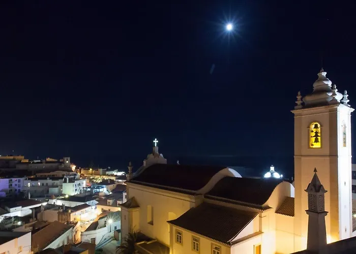 Готель Recife 2*